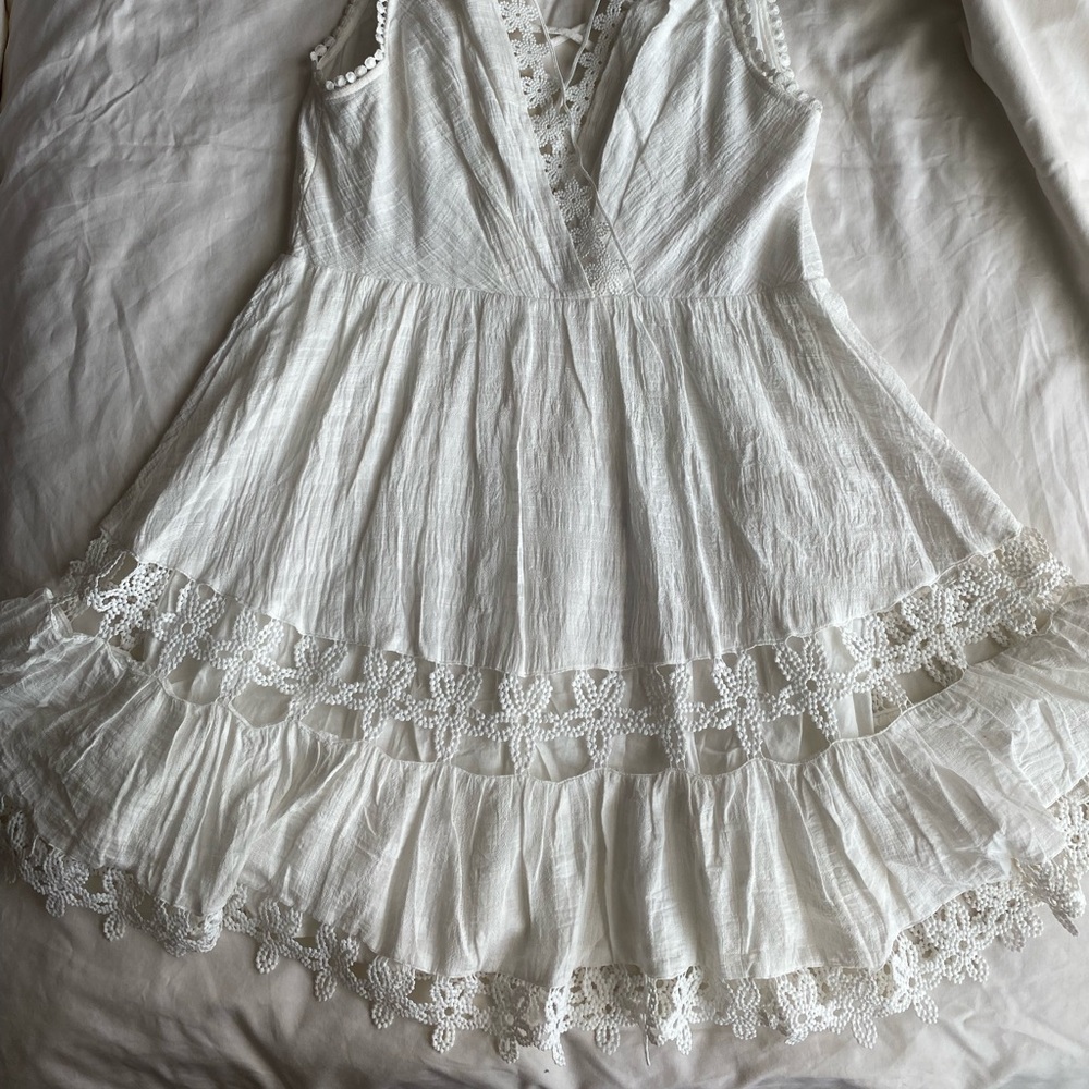 Selfie Leslie Chloe Sleeveless Lace-Up Back Dress